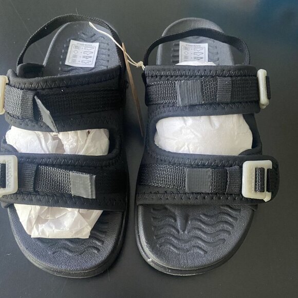 NWT Native Davis Black Slingback Sandals - Picture 2 of 9